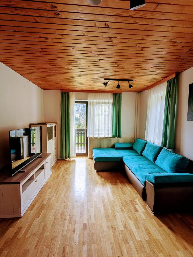 Apartments Zakrasnik Шкоф'я-Лока Екстер'єр фото